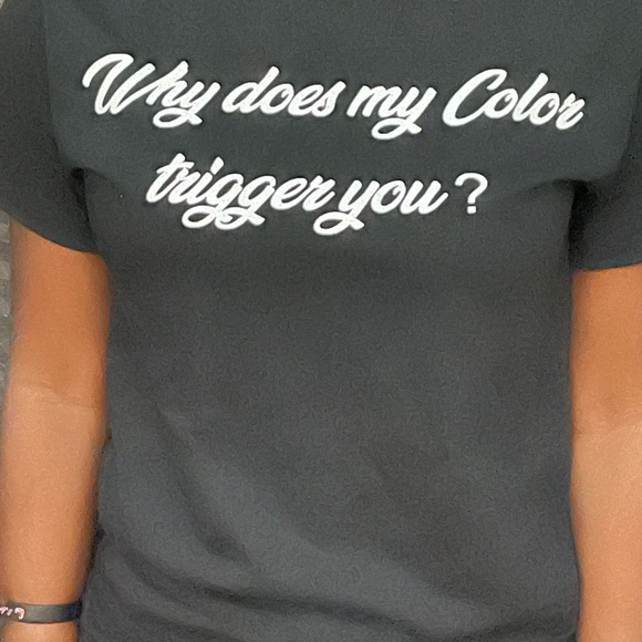 Statement Tees - Picture 4 of 5